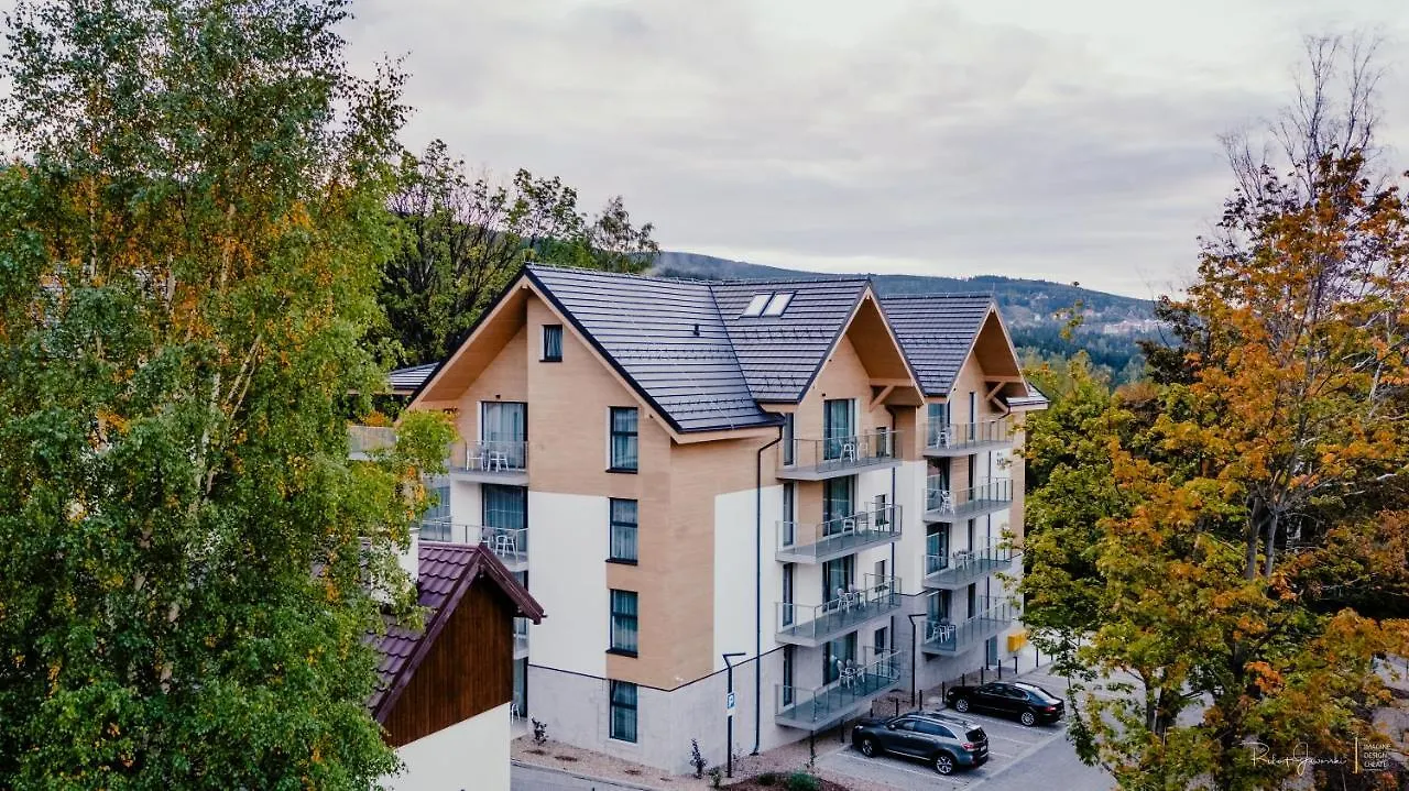 Green Apartments Karpacz 3*,